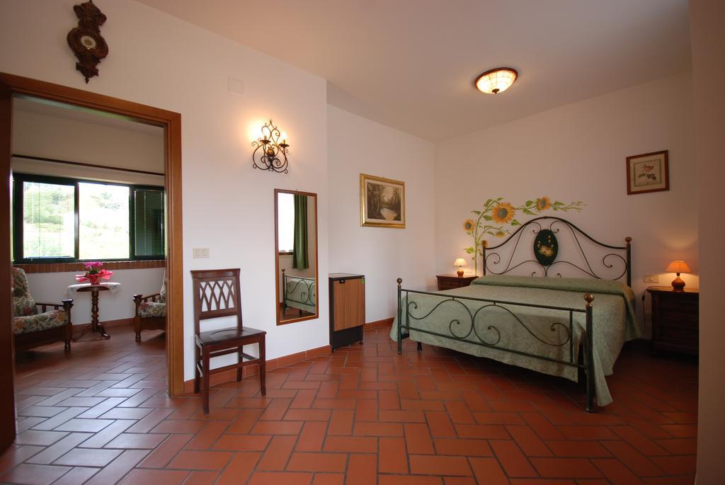Agriturismo La Baroncella Montemerano Room photo